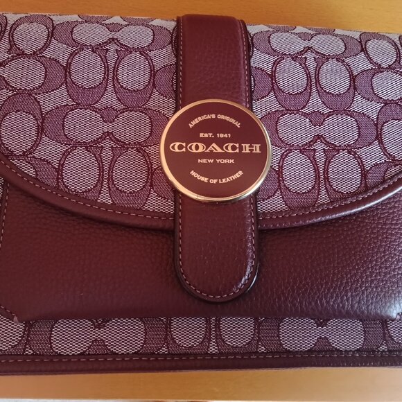 Coach Loonie Crossbody in Signature Jacquard - Picture 2 of 12